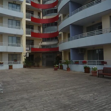 Central Plaza Apartment